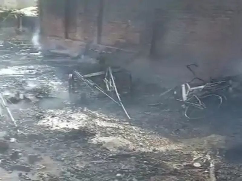 Terrible fire in slums in Amritsar