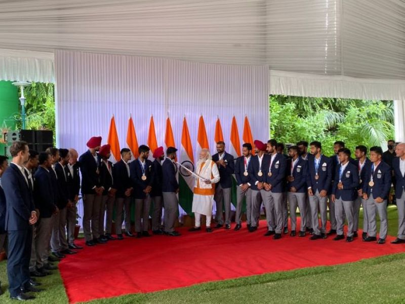PM Modi meets with India Olympic contingent