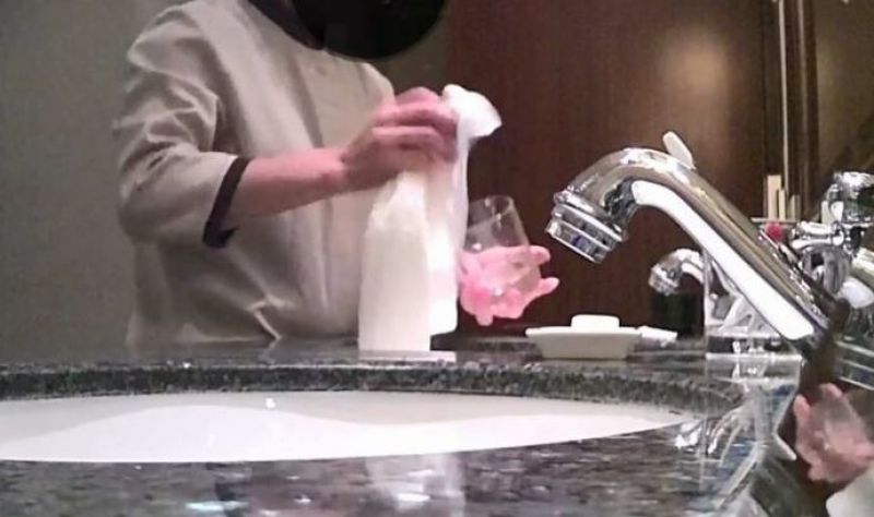 Poor Hygiene At Luxury Hotels