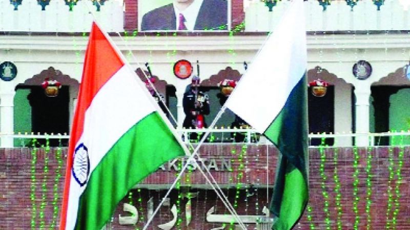 ਪਾਕਿ ਨੇ ਬਿਨ੍ਹਾਂ ਕਾਰਨ ਗੋਲੀਬੰਦੀ ਦੀ ਉਲੰਘਣਾ ਉਤੇ ਗੌਰਵ ਆਹਲੂਵਾਲੀਆ ਨੂੰ ਕੀਤਾ ਤਲਬ