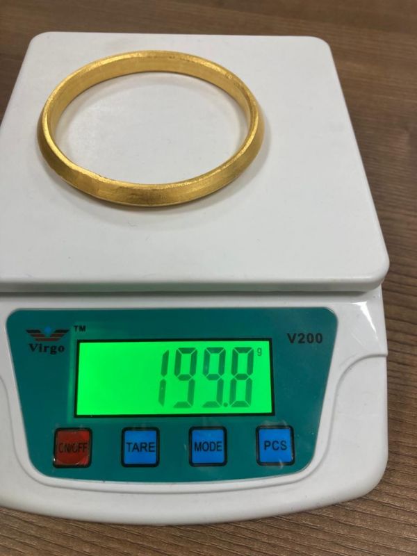 1 and half kg gold recovered at Amritsar Airport 1 and half kg gold recovered at Amritsar Airport