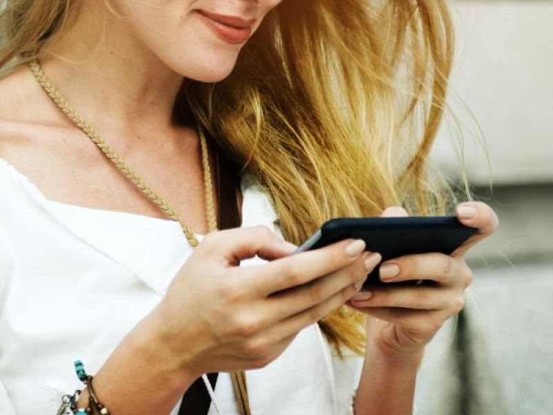 Social media effects girls more