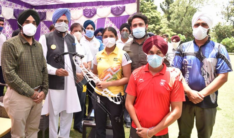 Sports Minister disburses training equipments worth Rs.95 lakh to 24 players