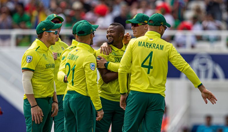 Faf du Plessis searches for new game plan against