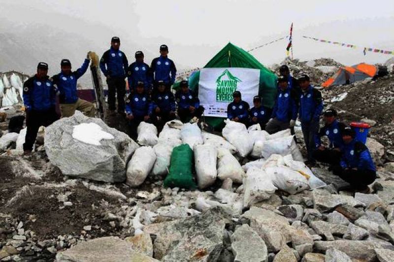 Mount Everest Clean-Up 