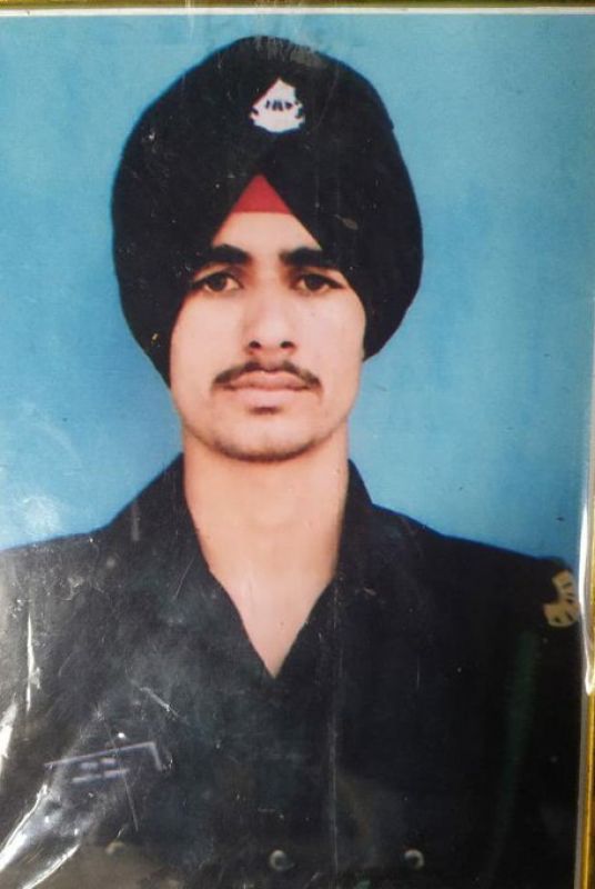 Six soldiers from Punjab Regiment killed in Siachen