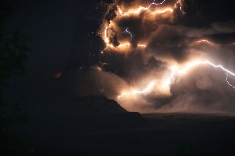 A Powerful eruption of the Shiveluch volcano, accompanied by volcanic lightning.