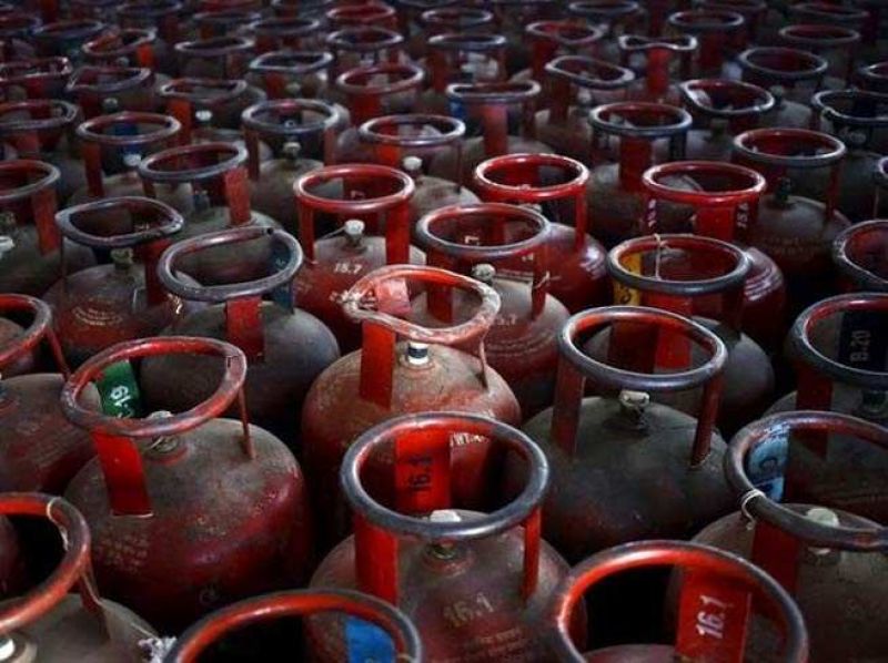 LPG cylinders rupees rise