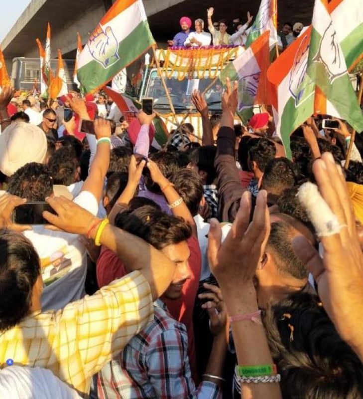Road Show of Priyanka Gandhi