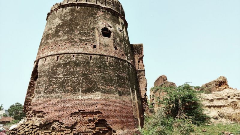 Rehmatgarh Fort