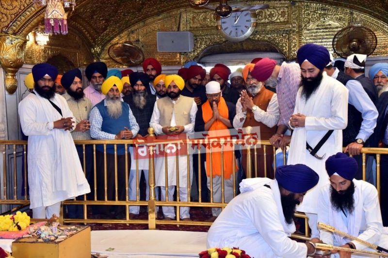 Bhagwant Mann and Arvind Kejriwal 