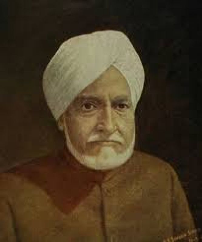 ਚਾਤ੍ਰਿਕ ਦਾ ਜਨਮ ਕਿੱਸਾਕਾਰ ਇਮਾਮਬਖ਼ਸ਼ ਦੇ ਪਿੰਡ ਪੱਸੀਆਂਵਾਲਾ, ਜ਼ਿਲ੍ਹਾ ਸਿਆਲਕੋਟ (ਪਾਕਿਸਤਾਨ) ਵਿਚ 4 ਅਕਤੂਬਰ, 1876 ਨੂੰ ਹੋਇਆ।