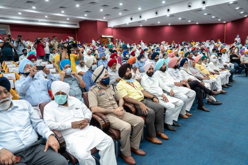  Punjab CM inaugurates Sant Prem Singh Murale Wale Chair & other projects at GNDU