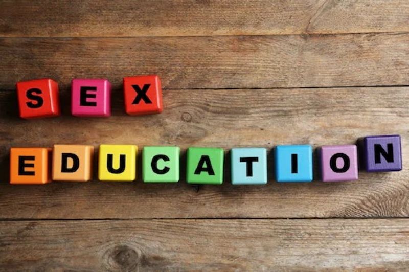 University Students Offered Course In Hardcore Pornography