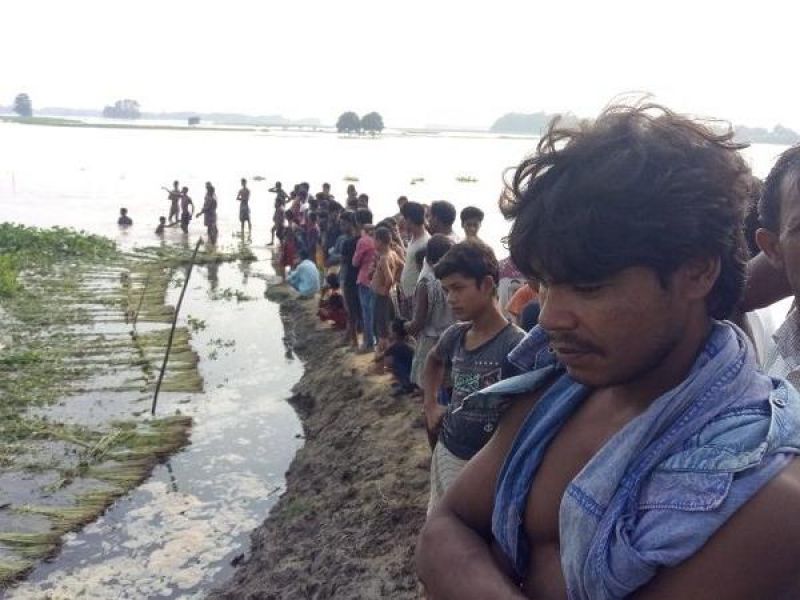 Floods in Bihar kill 130 people