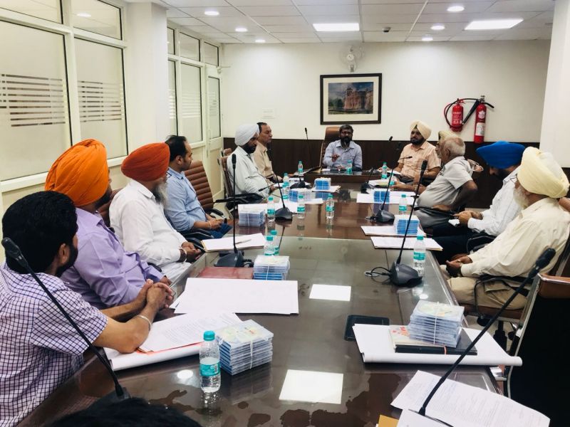 CEO met representatives 