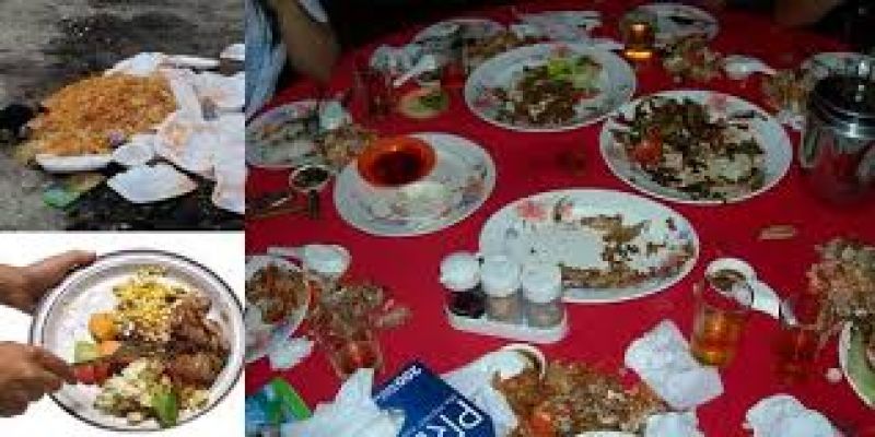 guests fight over shortage food plates at wedding in up
