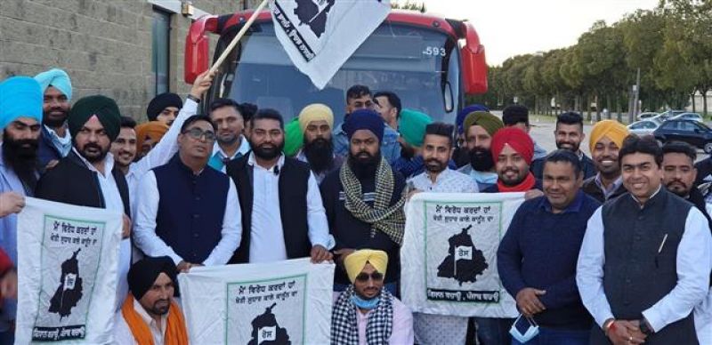 Punjabi NRIs protest farm laws