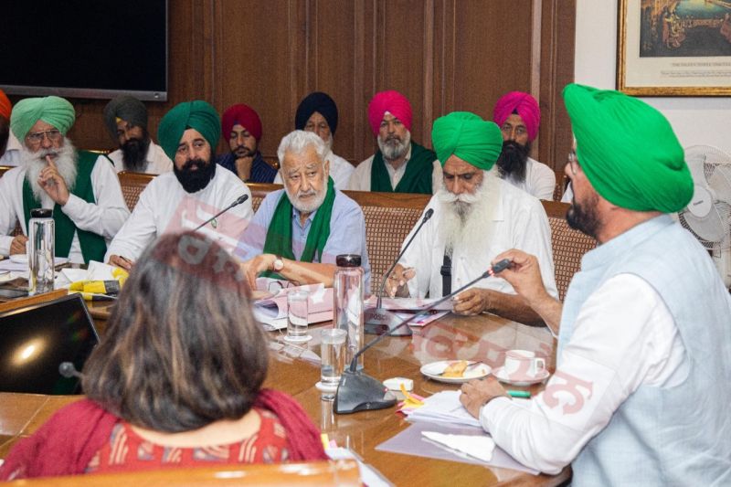 Meeting of Panchayat Minister and Farmers