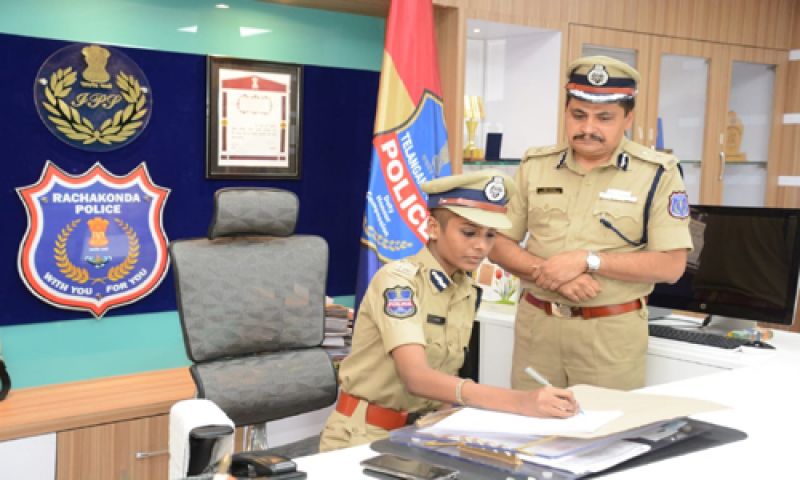 Telangana Girl, Battling Cancer Made Police Commissioner For A Day