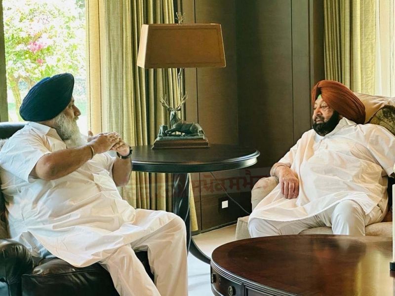 Captain Amarinder Singh shared his grief with Sukhbir Badal