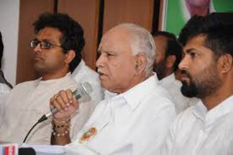 siddaramaiah vs yeddyurappa from badami