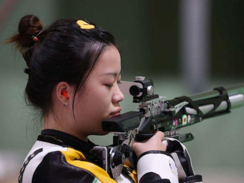 Shooter Yan Qian China