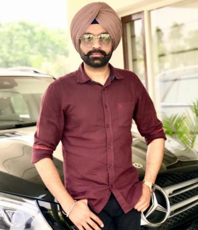 Tarsem Jassar 