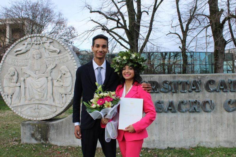 A girl get  110/110 marks in her degree in Italy News 