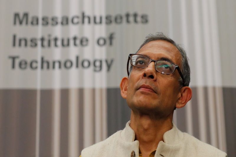 Indian economy slowing growth a serious concern : Abhijit Banerjee 