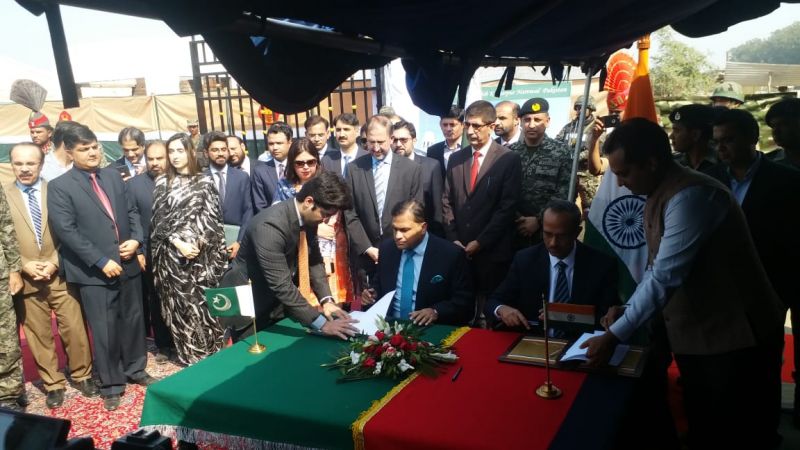 Kartarpur corridor: India and Pakistan sign deal on Sikh temple project