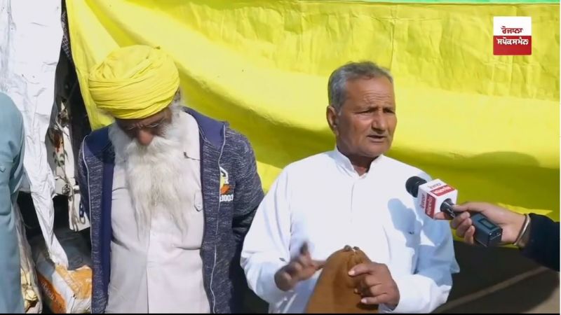 Charanjit Singh Surkhab with farmer