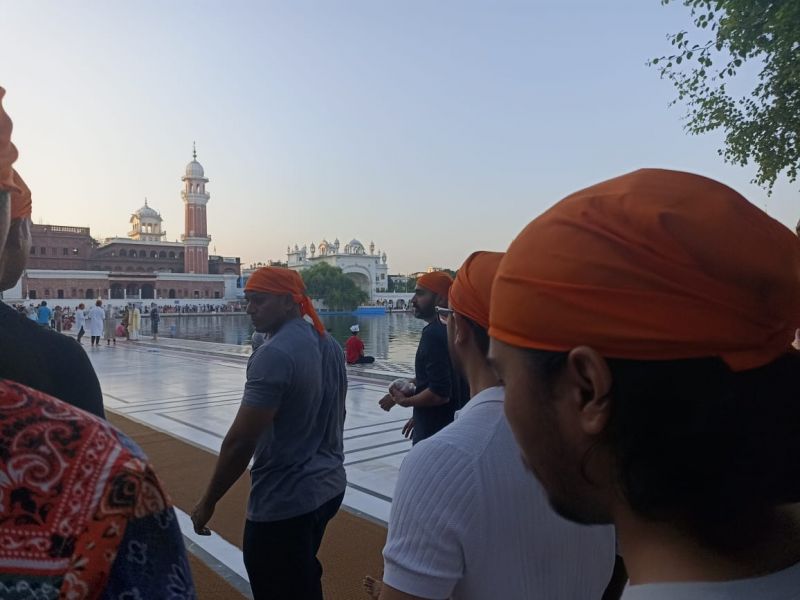  Aamir Khan paid obeisance at Sri Harimandar Sahib