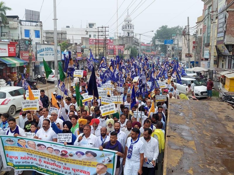  BSP's elephant landed on the streets to wake up the BJP from the sleep of Kumbakarn