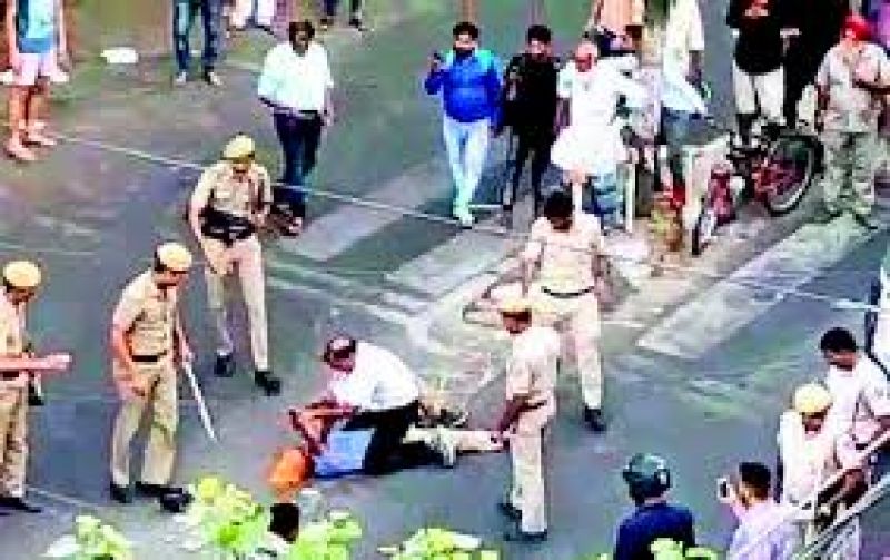 Delhi cops beat up Sikh driver