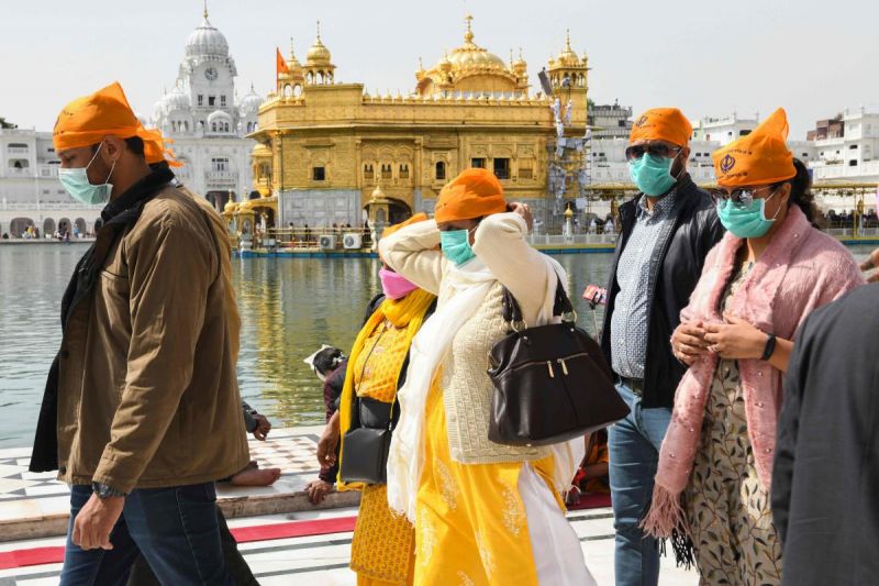 Wearing a mask is a must for sangats visiting Darbar Sahib