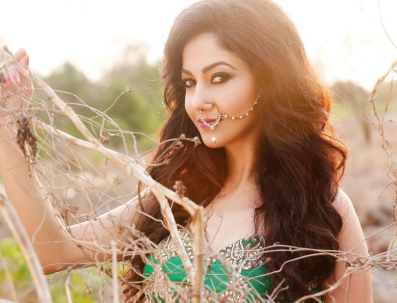 Dakuan Da Munda Actress