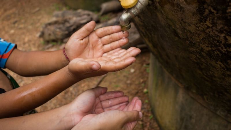 One billion people will be homeless by 2050 due to lack of food and water