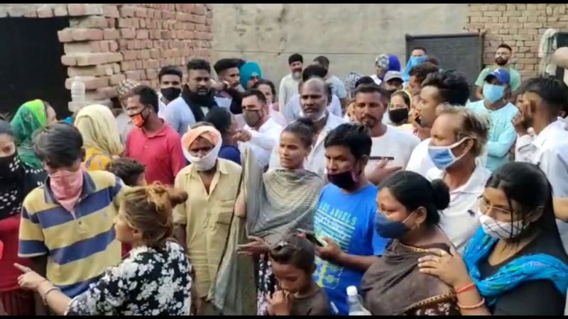 Tragic accident in Jalandhar, mother-daughter electrocuted Tragic accident in Jalandhar, mother-daughter electrocuted