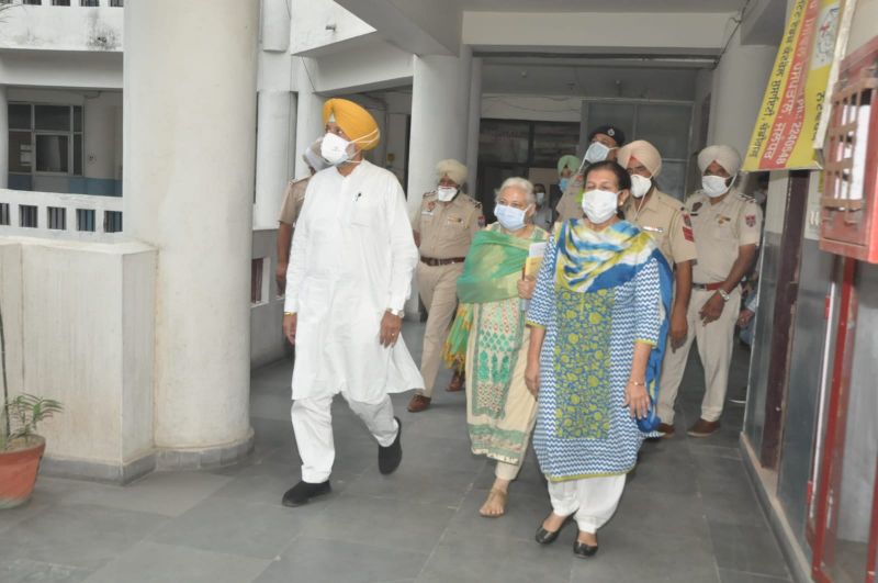 Health Minister Holds review meeting in Civil Hospital to assess Covid-19 scenario