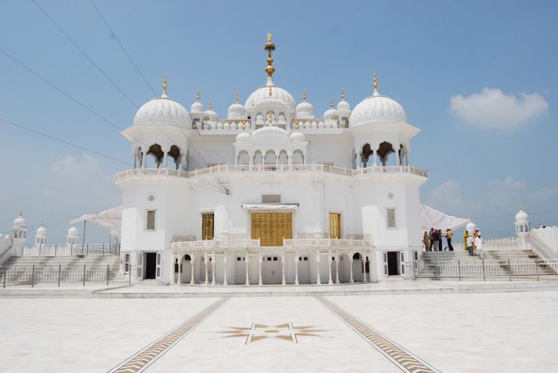 Takht Sri Keshgarh Sahib