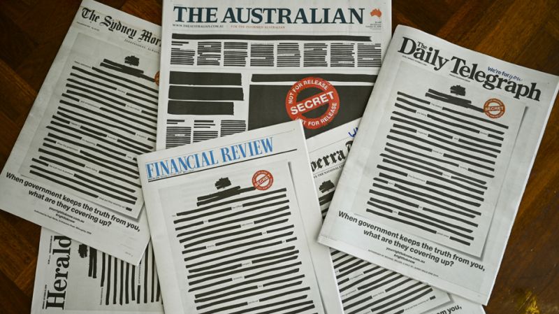 Australian newspapers black out front pages