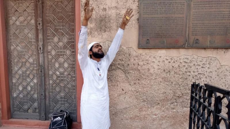 Maharaja Ranjit Singh statue vandalised in Lahore