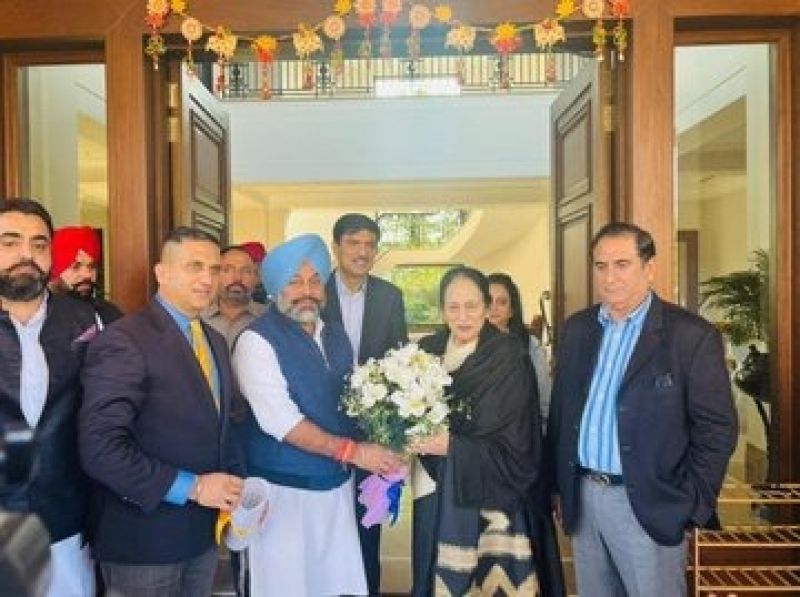 Punjab Government honored Padma Shri Rajni Becter with 'Certificate of Honor'