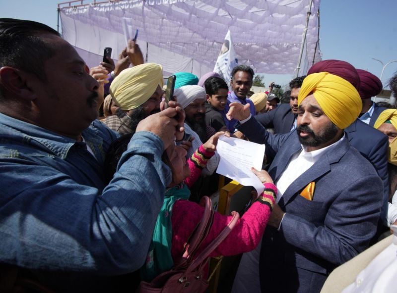 Chief Minister shut down three more toll plazas of Punjab