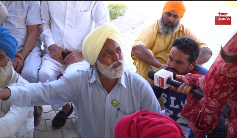 Spokesman Di Sath at Village Diwana