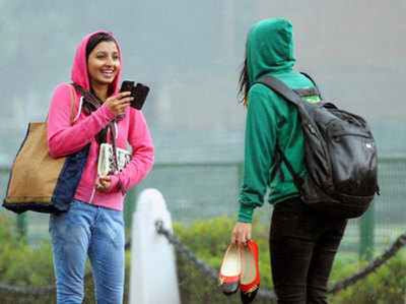 RainThundershowers are very likely occur today