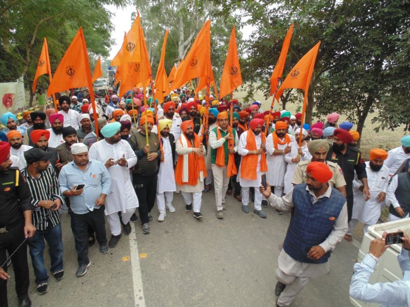 5000 devotees on hiking march from Zira reaches Sultanpur Lodhi