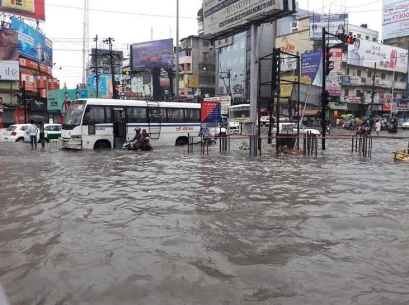 Heavy rains ravage Bihar, UP