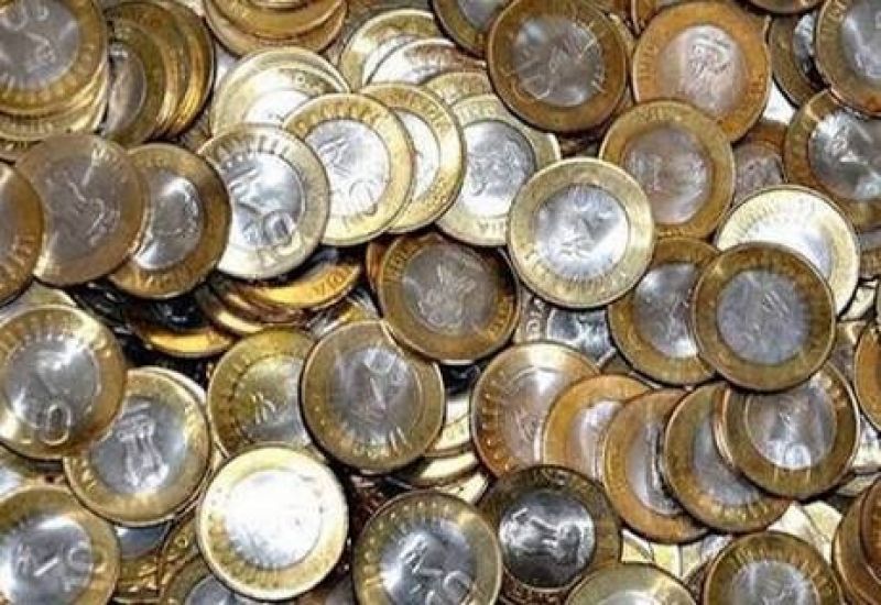 SBI senior manager steals coins 